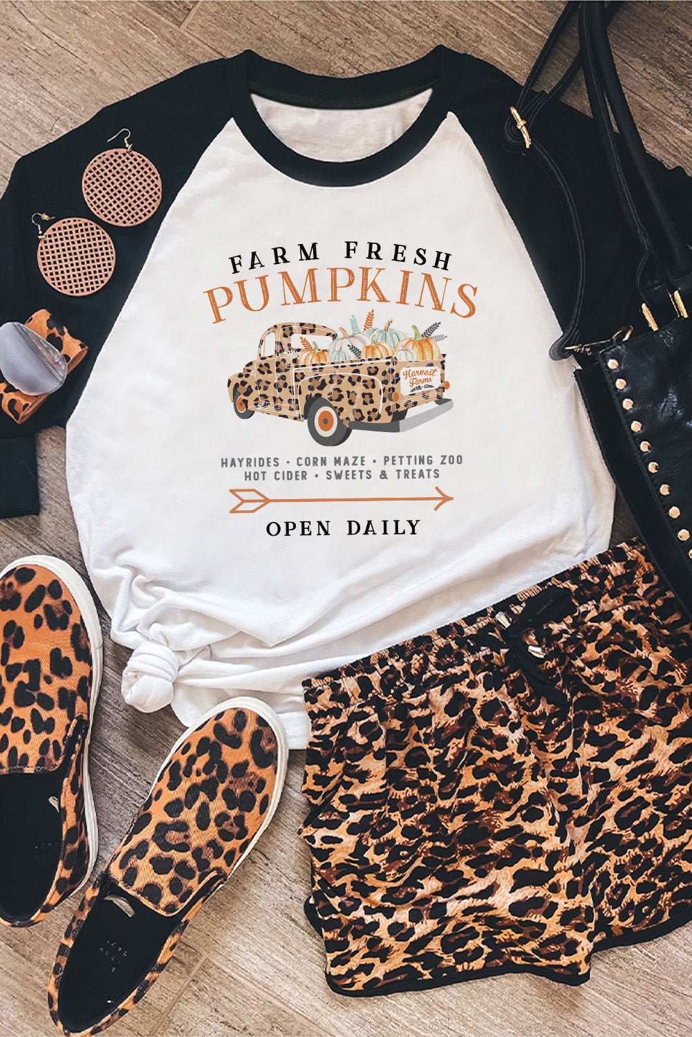 FARM FRESH PUMPKINS Graphic Raglan Sleeve Top