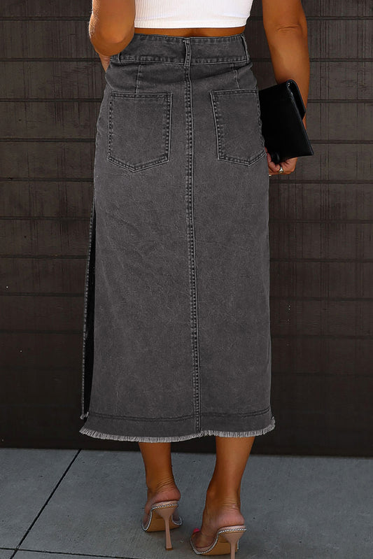 Raw Edge Side Slits Buttoned Midi Denim Skirt