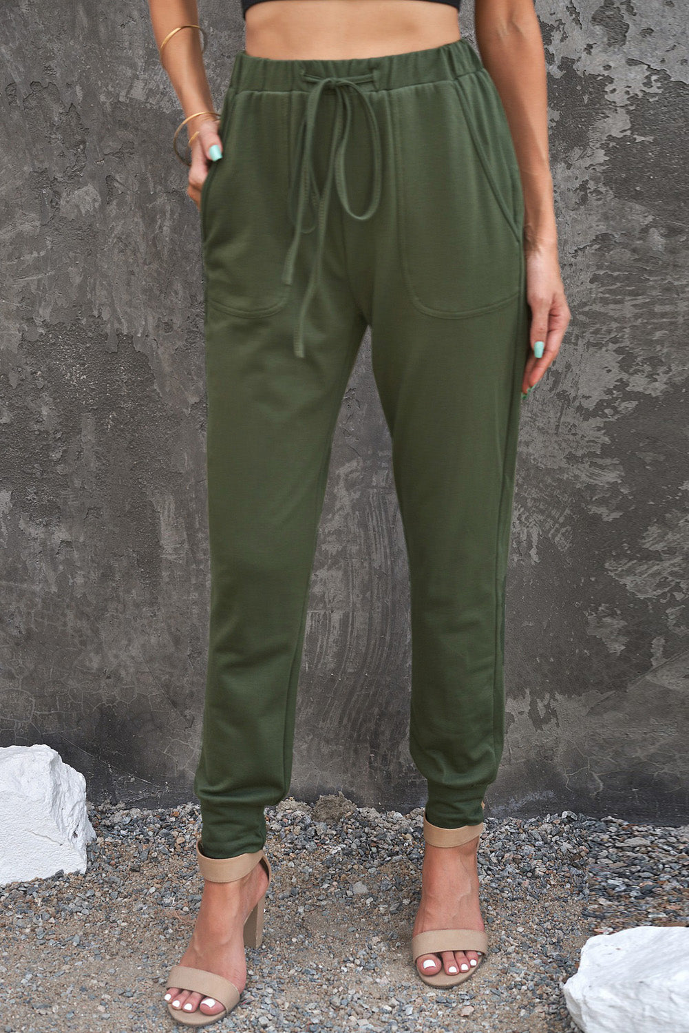 Army Green Pocketed Drawstring Casual Pants